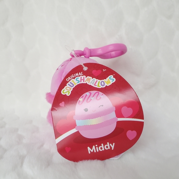 Middy the Pink Macaron Squishmallows Valentines Day BNWT Clip - Picture 2 of 6
